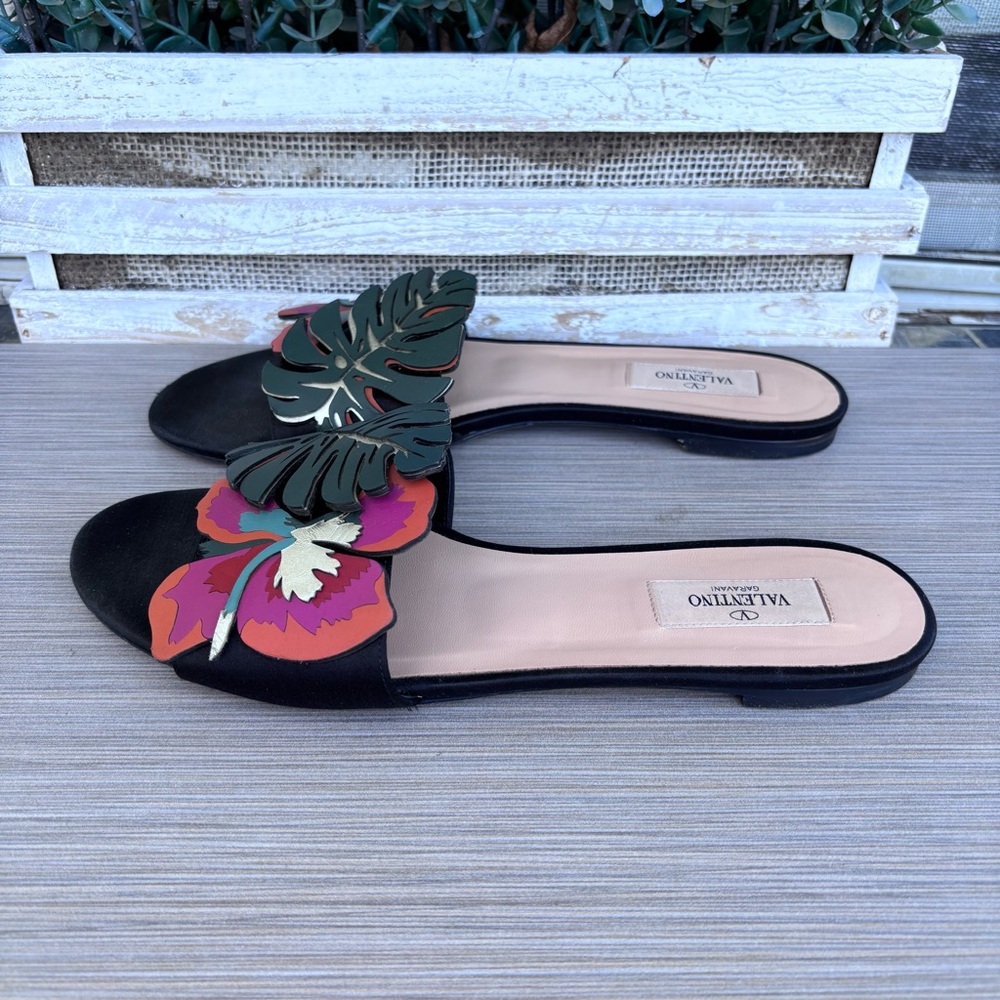 Valentino Garavani "Tropical Dream" slide sandals - Picture 3 of 12